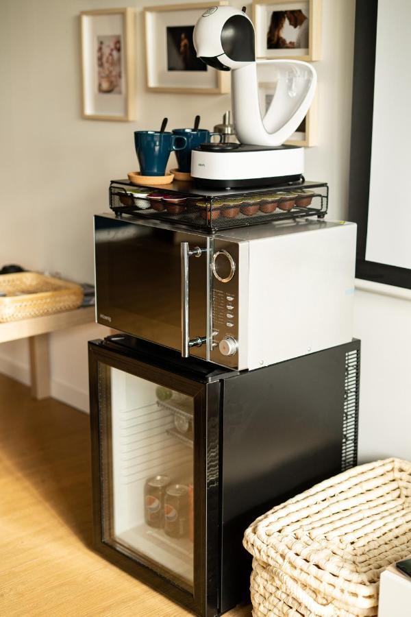 Capsule Nature & Photos - Jacuzzi - Netflix & Home Cinema - Ps5 & Jeu Thun-Saint-Martin ภายนอก รูปภาพ
